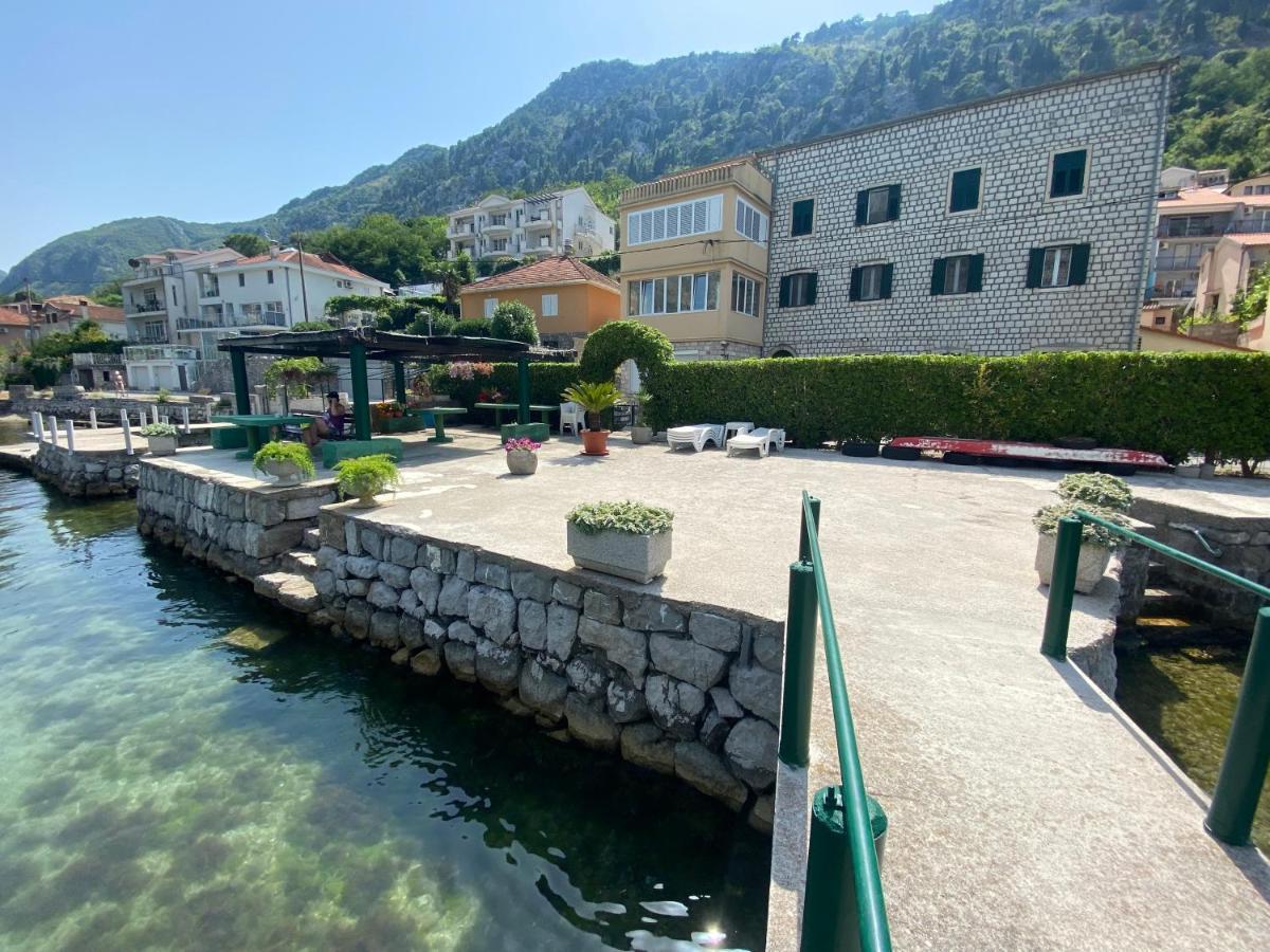 Muo 33 Apartments Kotor Buitenkant foto