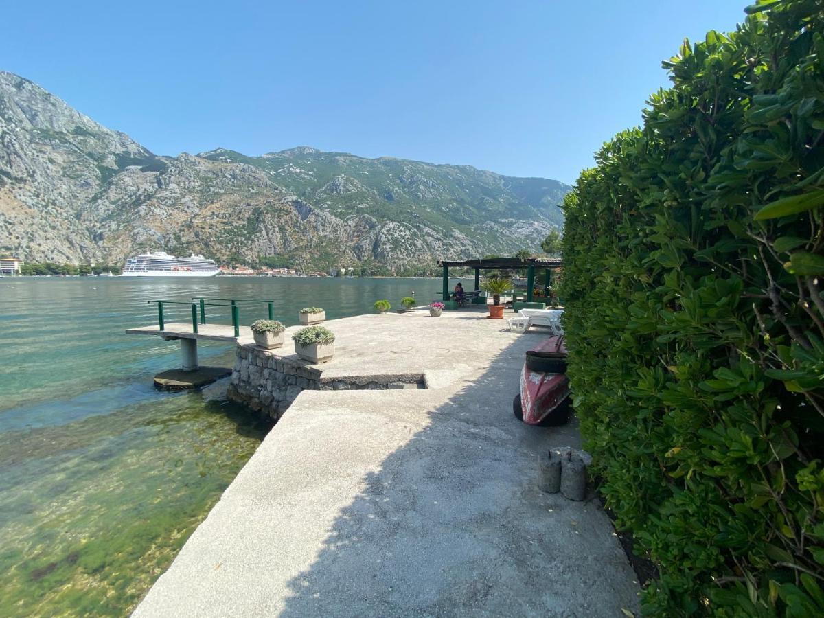 Muo 33 Apartments Kotor Buitenkant foto