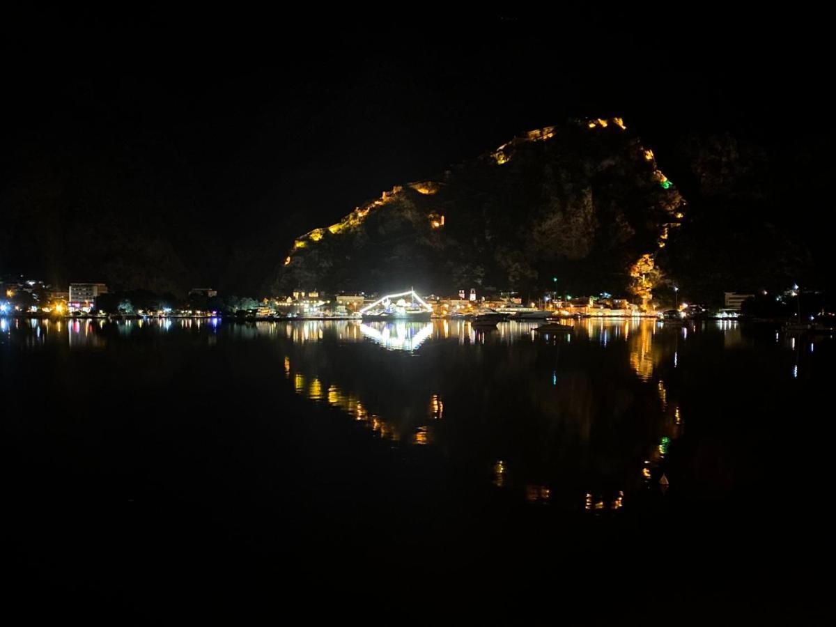 Muo 33 Apartments Kotor Buitenkant foto