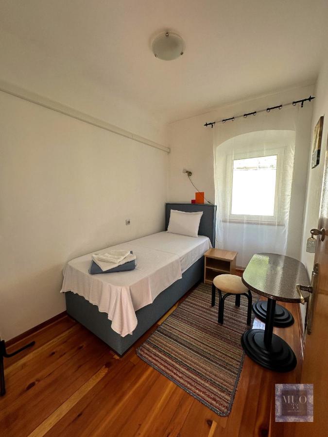 Muo 33 Apartments Kotor Buitenkant foto
