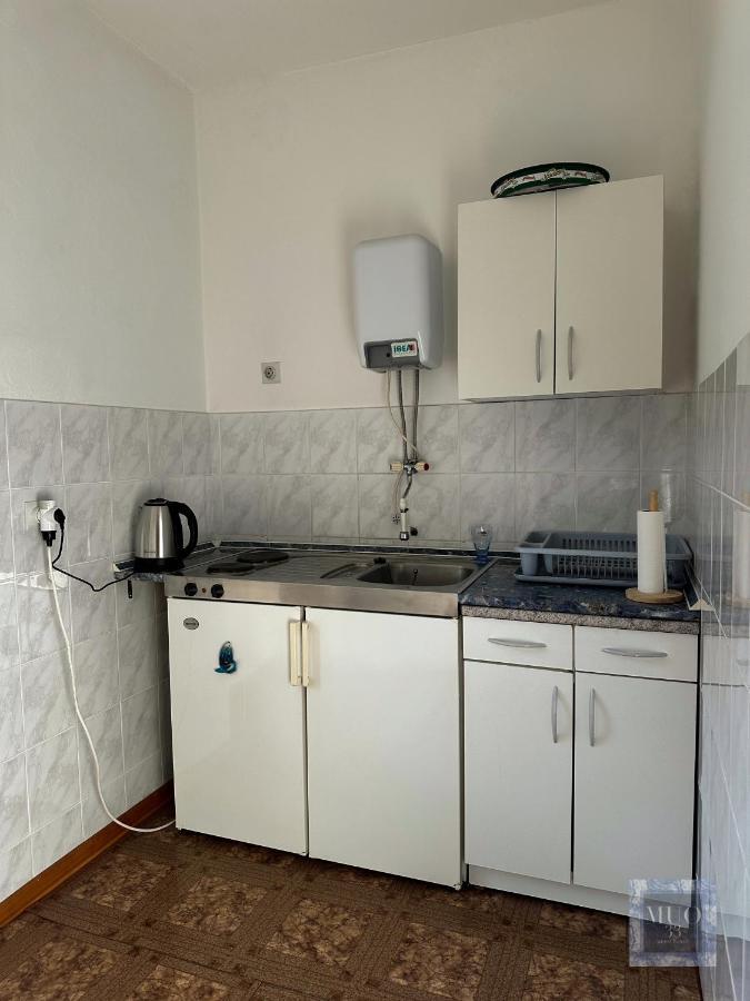 Muo 33 Apartments Kotor Buitenkant foto